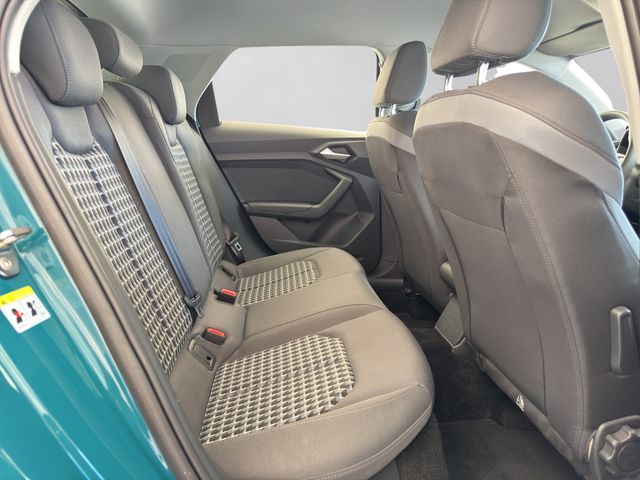 Fahrzeugabbildung Audi A1 30 TFSI Sportback advanced+LED+CarPlay+Spur