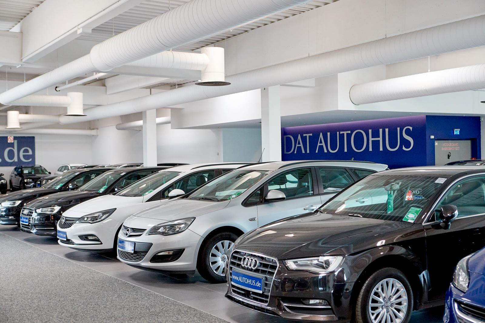 showroom-image-bottom