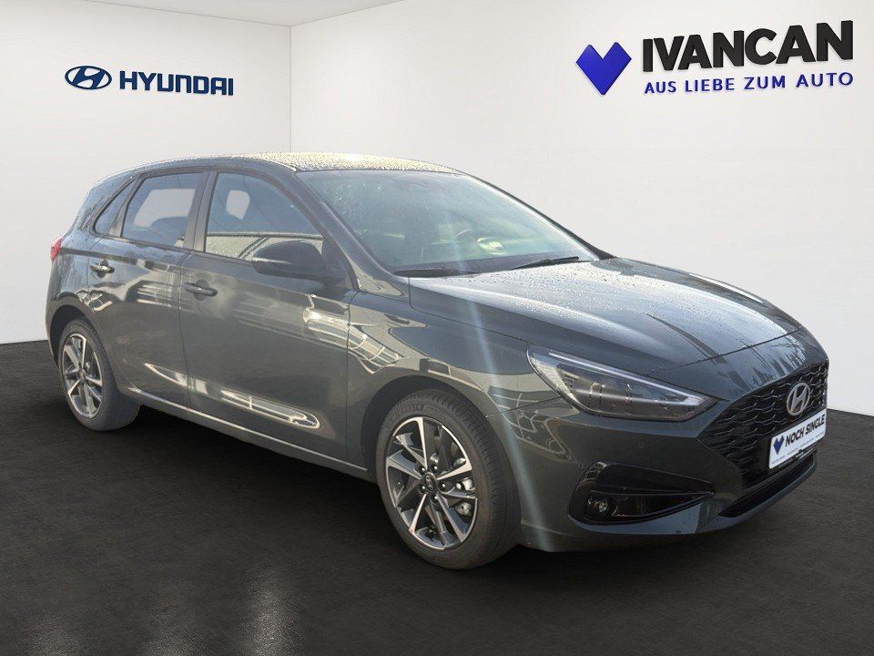 Fahrzeugabbildung Hyundai i30 1.0T 100PS DCT Advantage