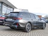 BMW 550e xDrive Touring M Sport AHK Pano PA+ DA Prof - graue BMW 550