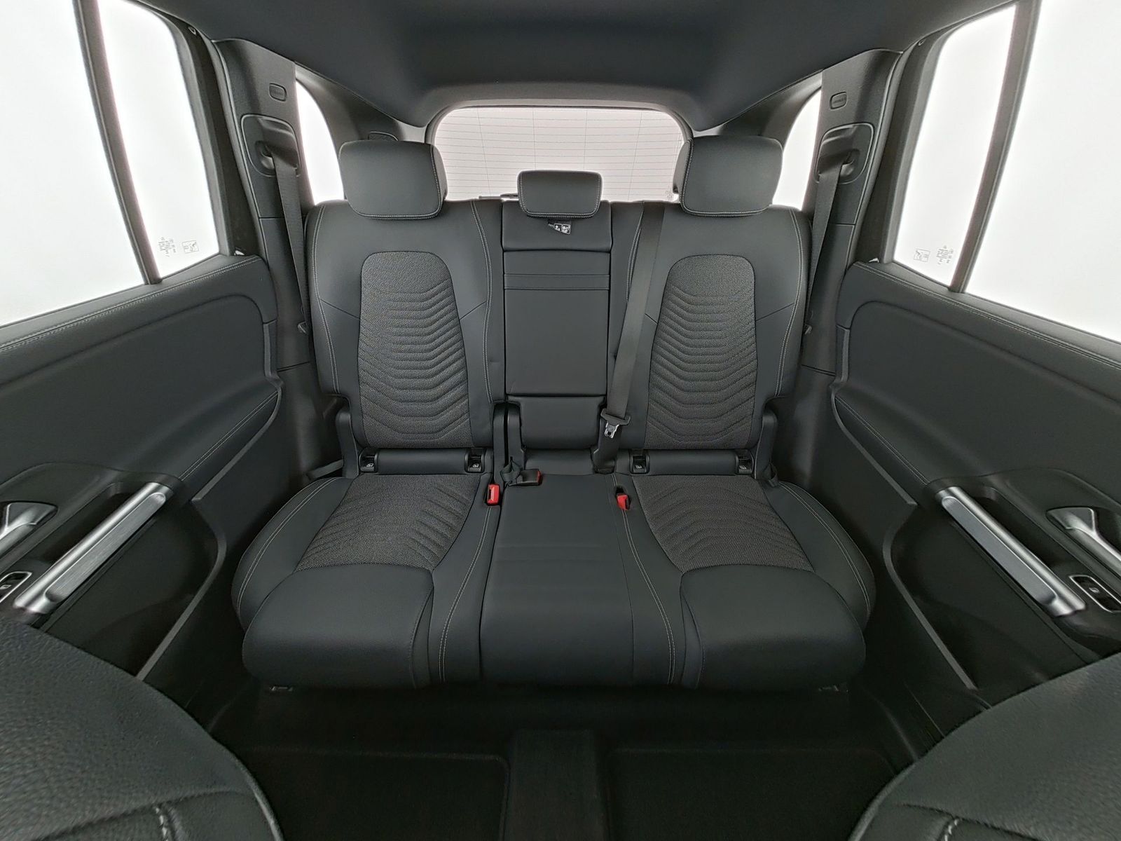 Mercedes-Benz EQB - Bild 17