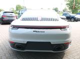 Porsche 911/992 Carrera 2 - Porsche Gebrauchtwagen in Neumünster