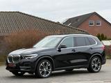 BMW X5 xDrive 40d*1.BESITZ*SPORTSi.*LIVE.*LED*360° - BMW X5: Sport