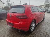 Volkswagen Golf VII 2.0 GTI Leder Navi ACC LED Parktronic S - Volkswagen Gebrauchtwagen in Stuttgart