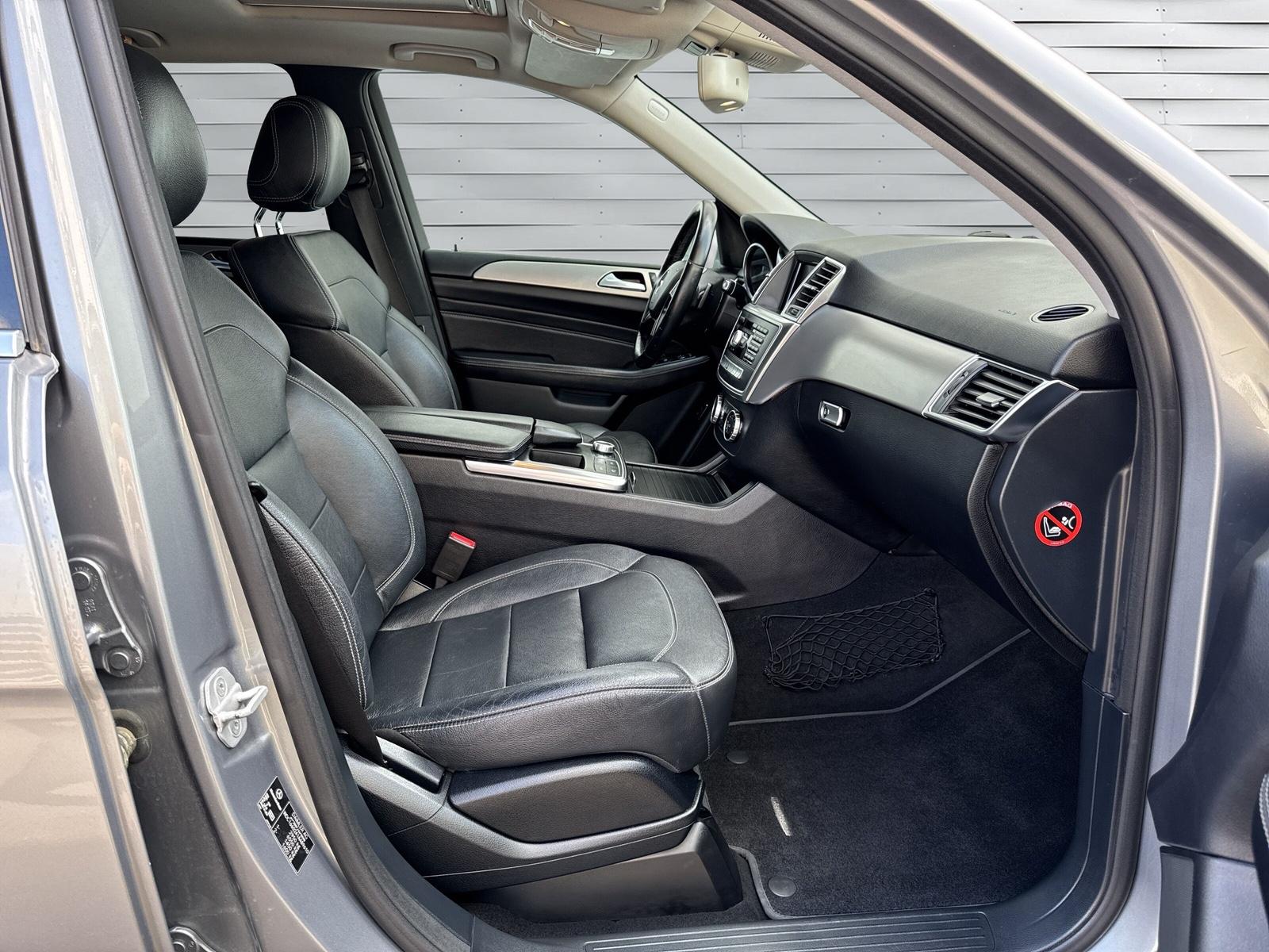 Mercedes-Benz ML 350 CDI BlueTec 4Matic NAVI,AHK,LEDER,XENON