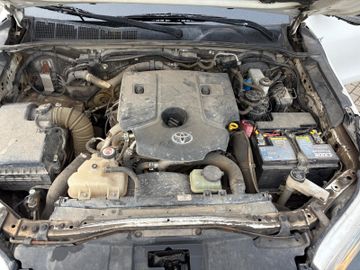 Toyota Hilux - 12
