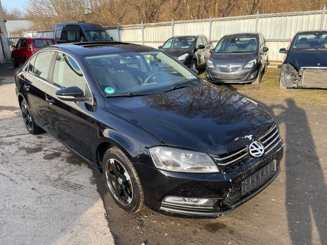 Volkswagen Passat 1.4 TSI  BlueMotion nur 68000Km