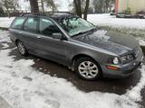 Volvo V 40 1,8 l Benziner 160 klm tüv neu - gebrauchte Volvo V40 aus dem Jahr 2002