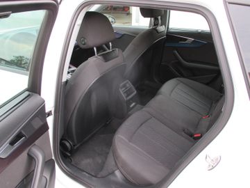 Audi A4 - 5