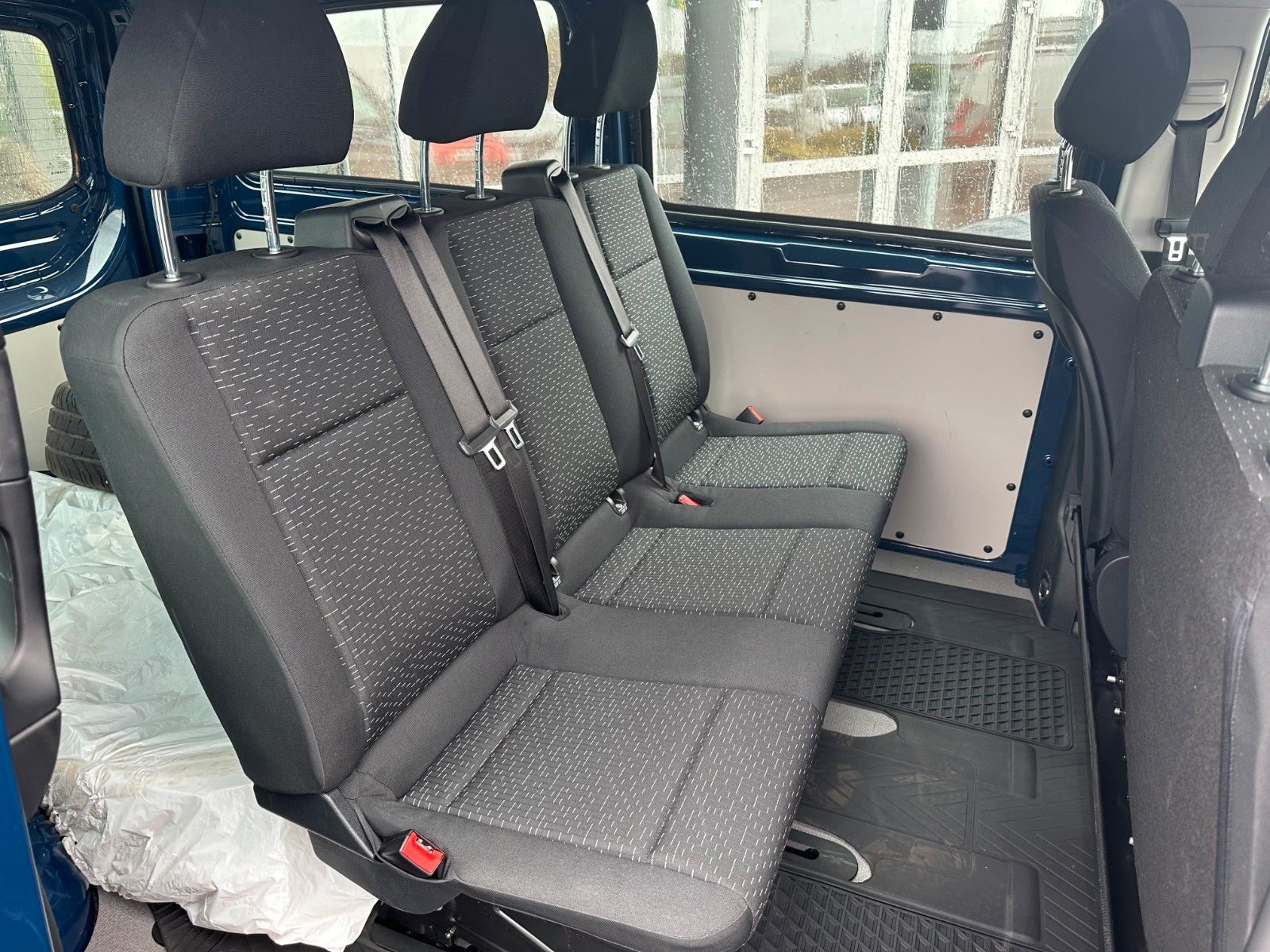 Fahrzeugabbildung Mercedes-Benz Vito 119 CDI Tourer 3200 Klima AHK Tempomat