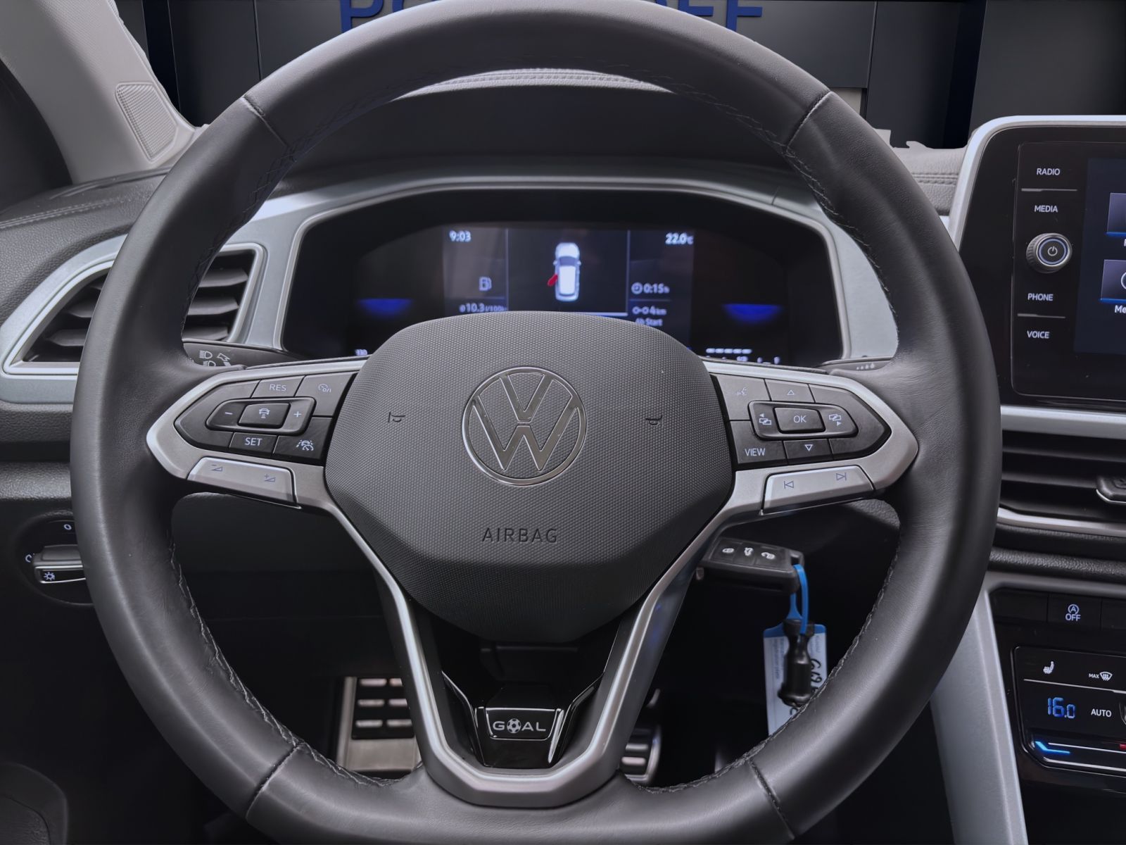 Volkswagen T-Roc - Bild 13