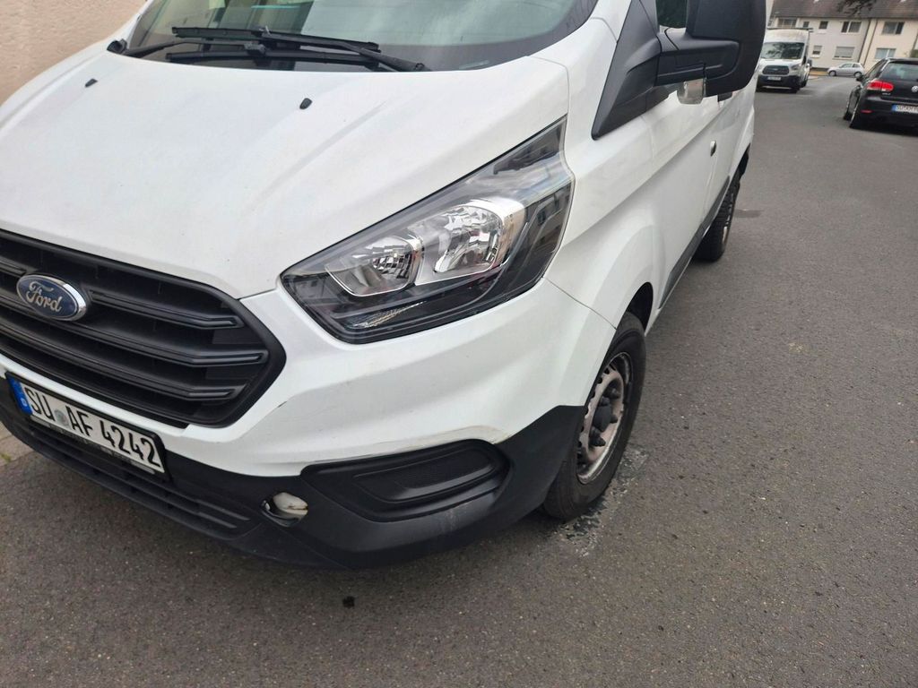 Image of Ford Transit Custom