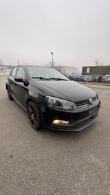 Volkswagen Polo V Trendline BMT/Start-Stopp - Volkswagen Polo: Unfallwagen