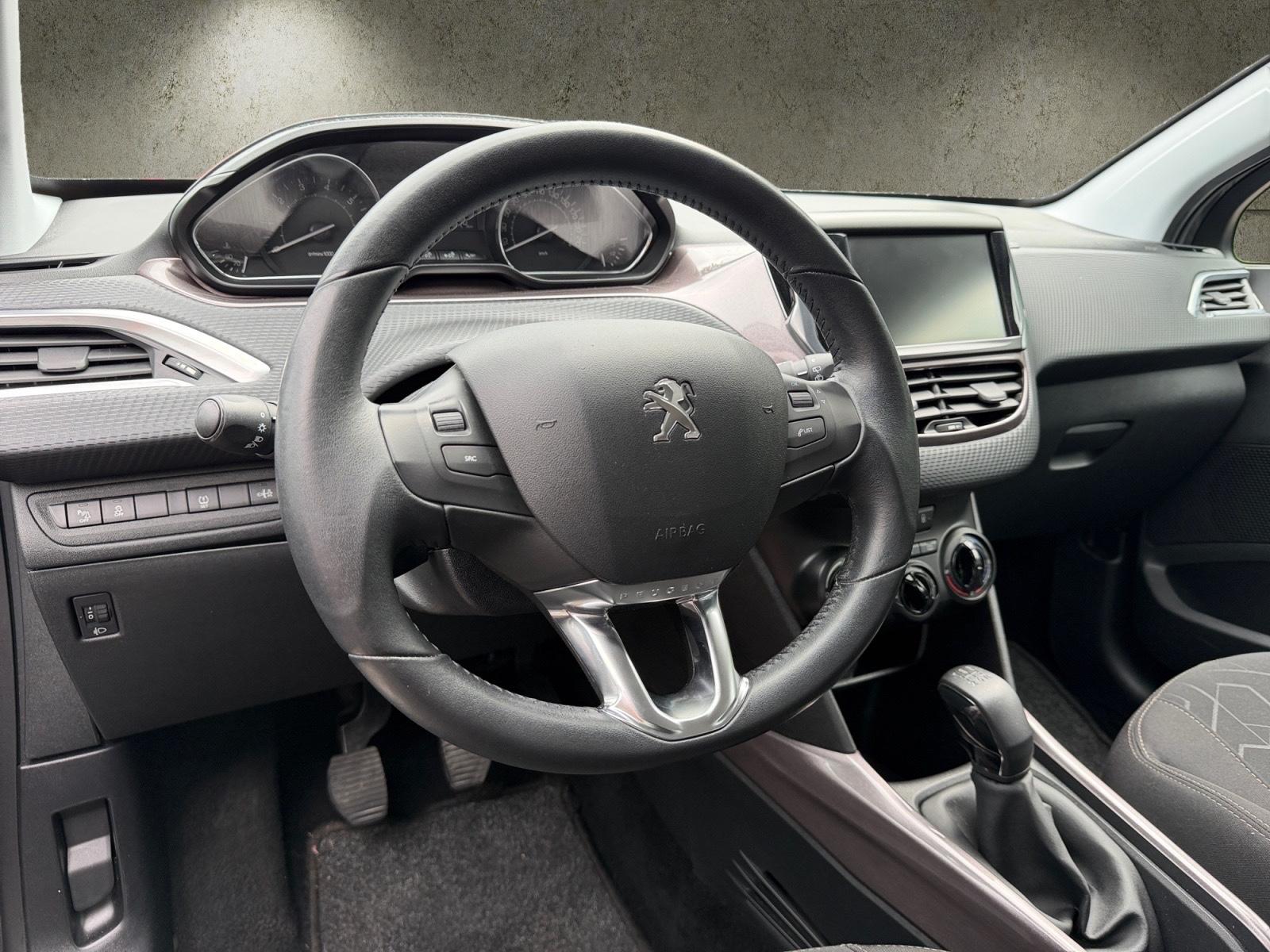 Peugeot 2008 Active *KLIMA*SHZ*PDC*NAVI*TOUCH.*TEMP.*TÜV