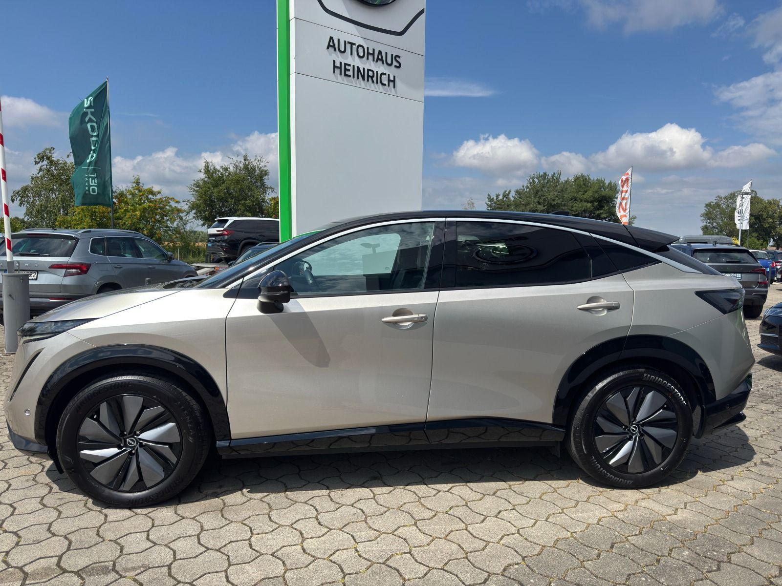 Fahrzeugabbildung Nissan Ariya Evolve Pack 87kWh*360°Cam*Pano*Head-Up