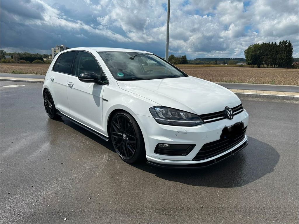 Image of Volkswagen Golf