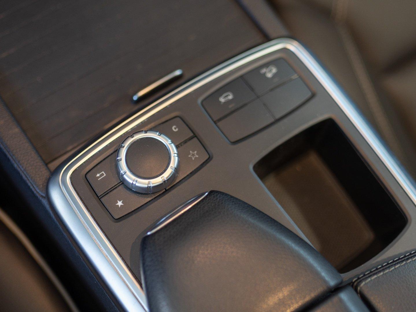 Mercedes-Benz ML 350 CDI 4MATIC Memory,Bi-Xenon,COMAND,1.Hand!