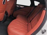 BMW XM - Vorschau Bild 9