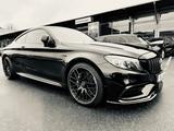 Mercedes-Benz C 63 AMG Mercedes-AMG C 63 Autom. Mercedes-AMG