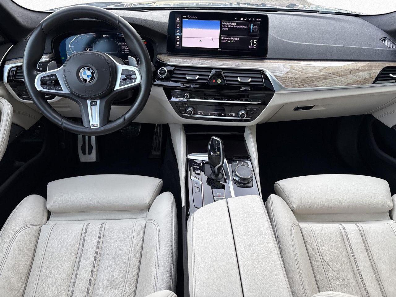 BMW 530e T M SPORT LivePr,FondEnt,Laser,AHK,Pano,H/K