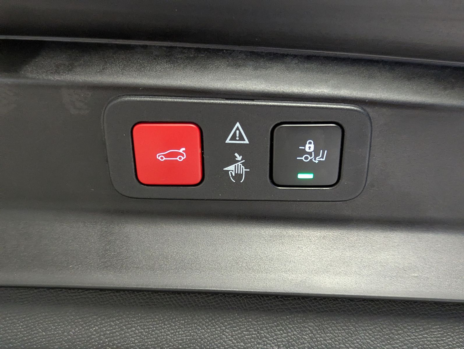 PEUGEOT 5008 GT Allure Pack Kamera LED Pano 7-Sitze AHK - Image 19