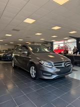 Mercedes-Benz B 180 Navi 74tkm - Mercedes-Benz B 180 in Düsseldorf