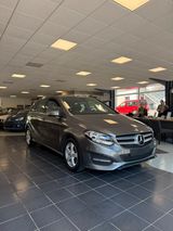 Mercedes-Benz B 180 Navi 74tkm - Mercedes-Benz B-Klasse in Düsseldorf