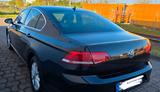 Volkswagen Passat 1.4 TSI ACT  GARAGENWAGEN/SCHECKHEFT  - Volkswagen Passat mit Benzin-Antrieb: Limousine, 1.4