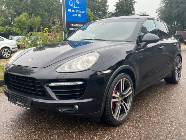 Porsche Cayenne Turbo*NAVI*LEDER*XENON*PANO*BOSE*AHK*