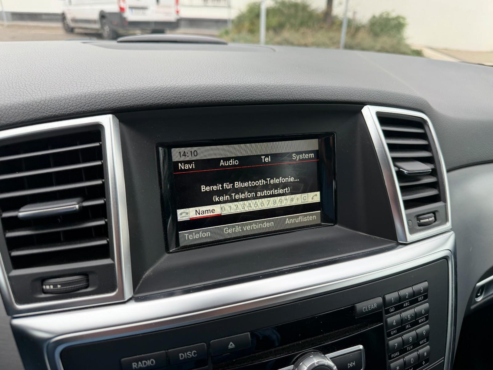 Mercedes-Benz ML 350CDI BlueT 4M ILS Pano AHK Navi Sitzh.1.HD