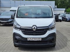 Fahrzeugabbildung Trafic Combi L2H1 2,8t Life 2.0 dCi 120 EU6d-T