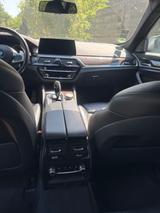 BMW 540i xDrive Touring A - - BMW 540 in Frankfurt (Main)
