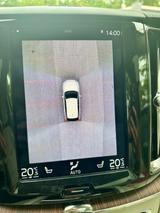 Volvo XC60 360-Kamera, Panoramadach, Leder, CarPlay - Volvo XC60 Gebrauchtwagen in Frankfurt