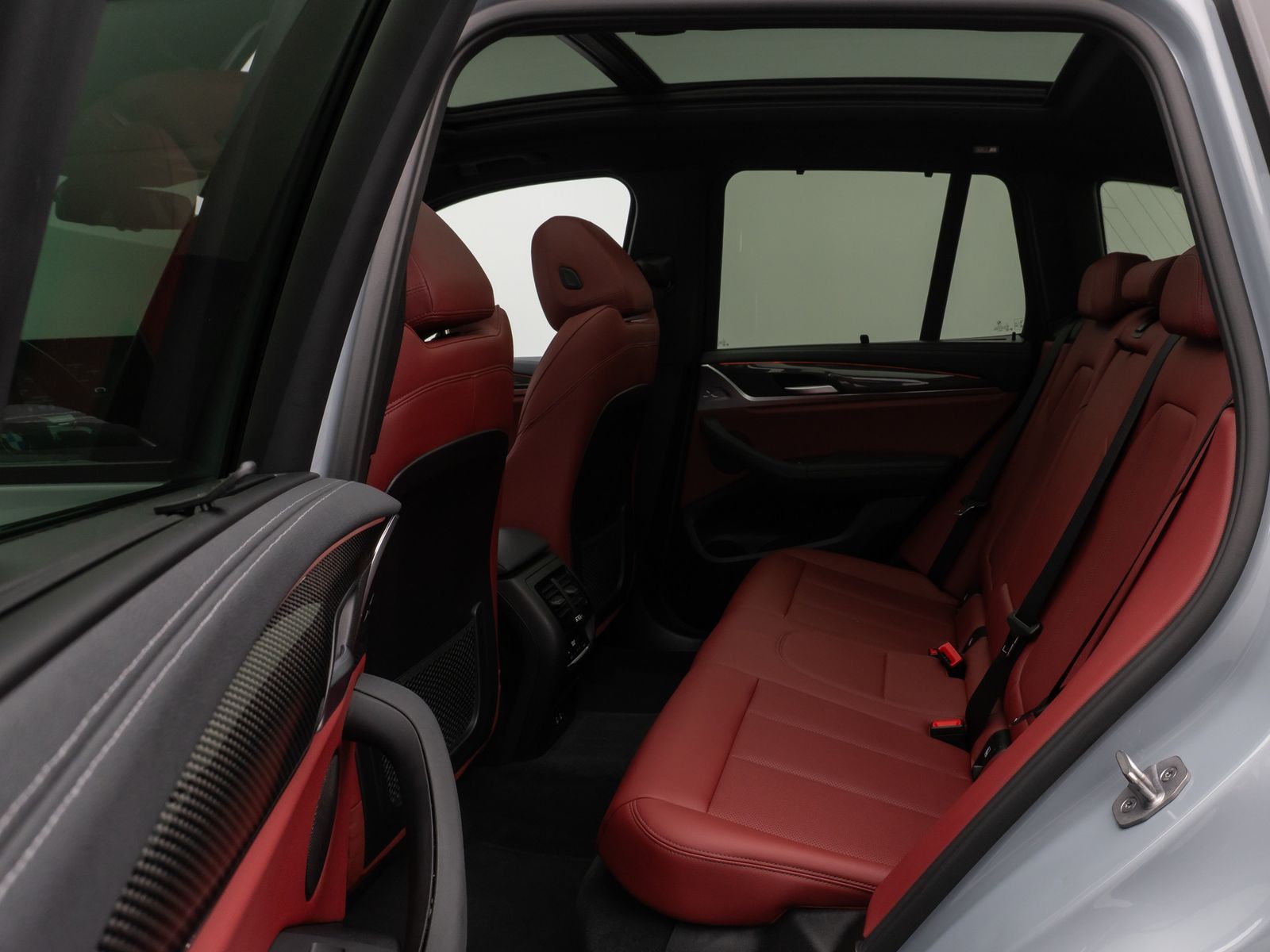 Fahrzeugabbildung BMW X3 M40d Kamera Laser Panorama HUD DAB HiFi AHK