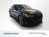 Audi Q3 Sportback S line 45 TFSI e Keyless RFK LED - Audi Q3: Schwarz