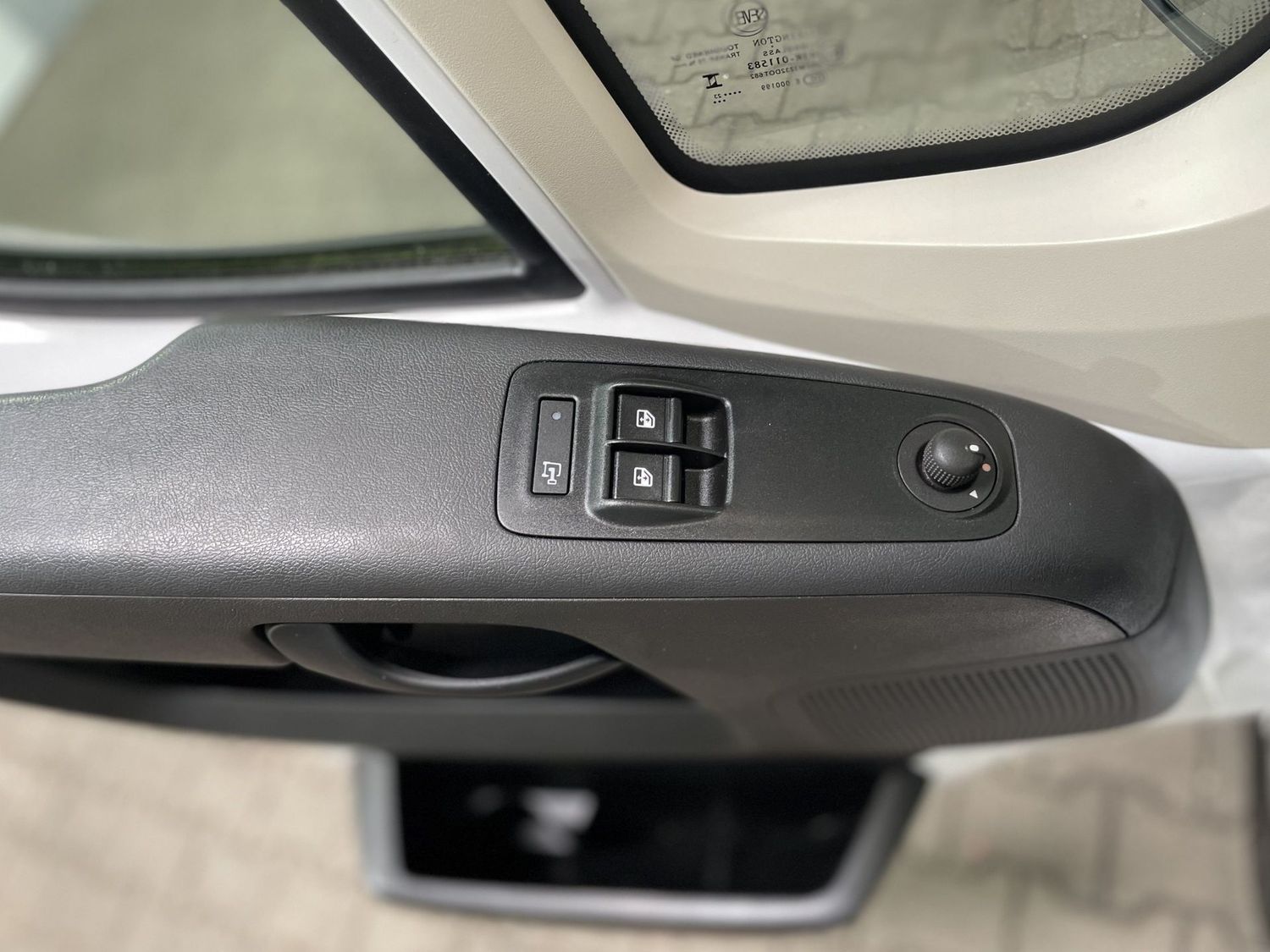 Fahrzeugabbildung Opel Movano HKa L2H2 3,5t Edition #Tempomat#Klima#PDC