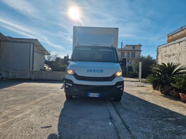 Iveco COIBENTATO SENZA FRIGO