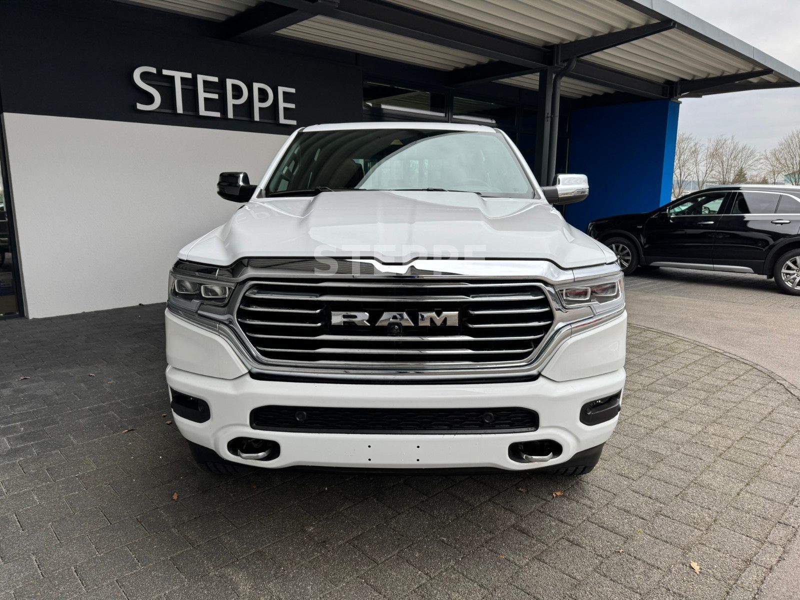 Dodge RAM 1500 5,7 V8 LONGHORN Luftfederung LPG AHK