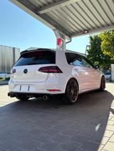 Volkswagen Golf 7.5 GTI Performance /DSG / TOP - Volkswagen Golf: Performance 7 GTI