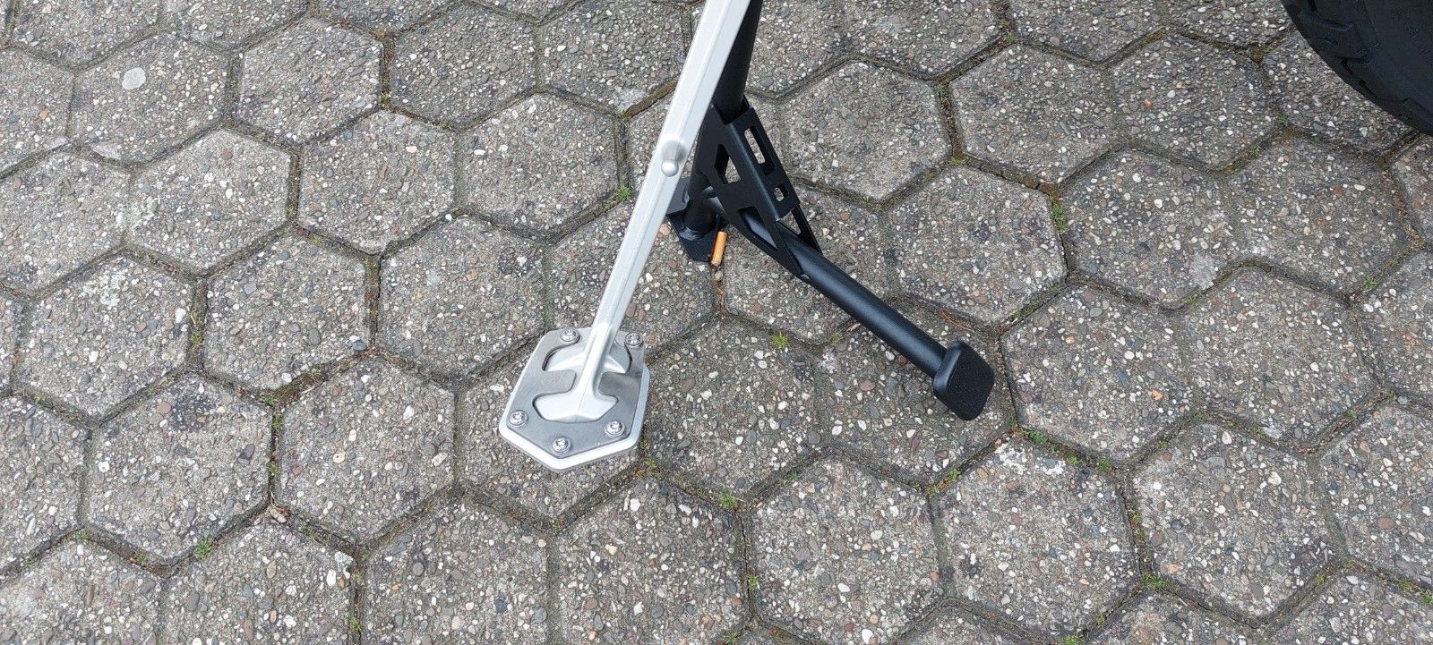 Fahrzeugabbildung Yamaha XTZ 700   inkl  Zubehör für 2900.-€