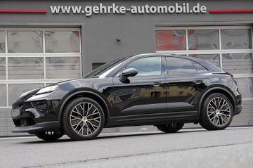 Porsche Macan 4*21"MacanDesign,Head-Up,ACC,BOSE,Panorama