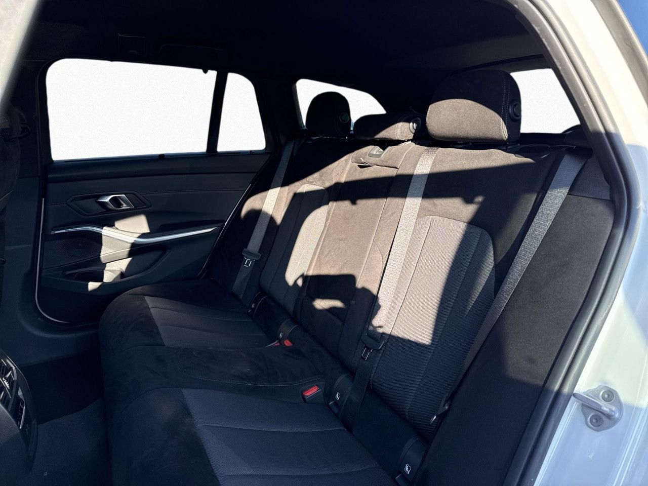 BMW 320 - Bild 17