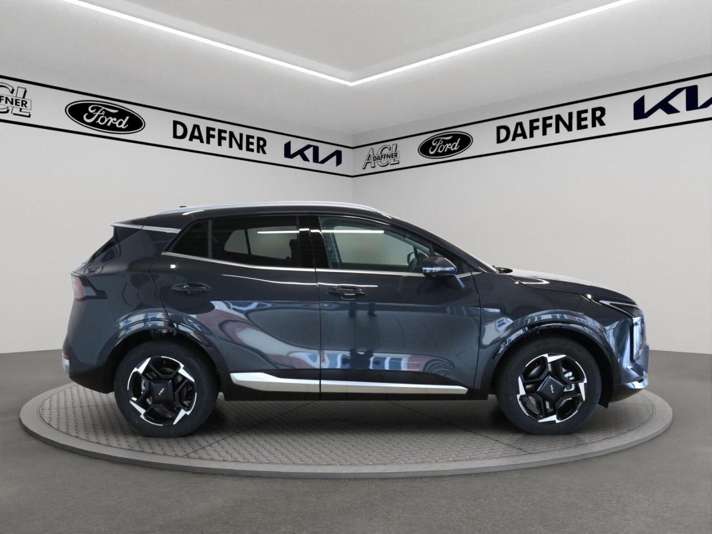Fahrzeugabbildung Kia Sportage Spirit HUD Navi HarmanKardon 360 Kamera