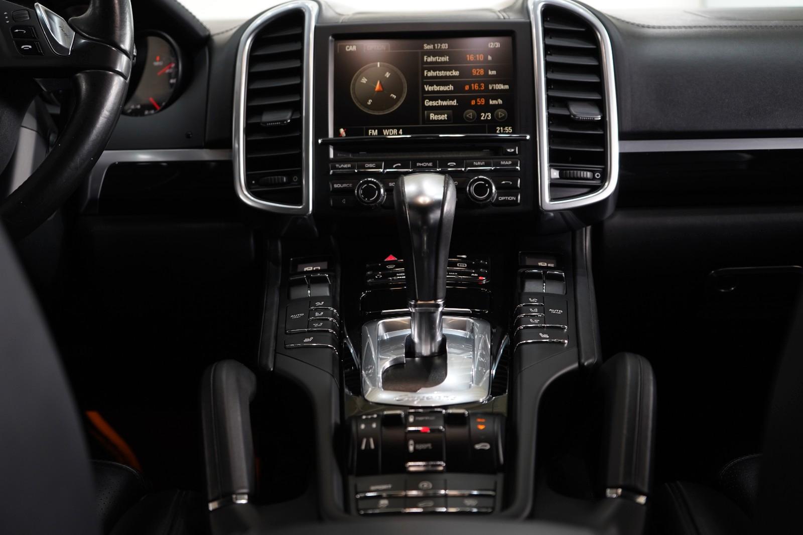 Porsche Cayenne Turbo V8*Navi*Luftfahrwerk*20 Z. Spyder*