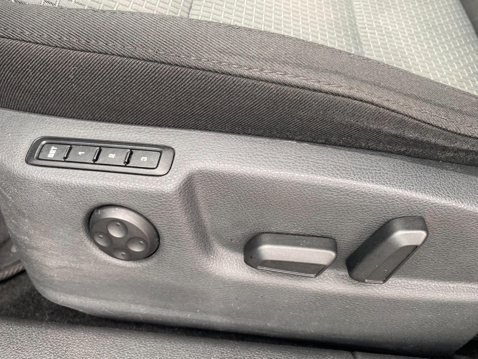 Skoda Superb 2010 — photo 14