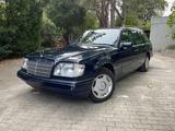 Mercedes-Benz 124 E300 Diesel Kombi sehr gepflegt