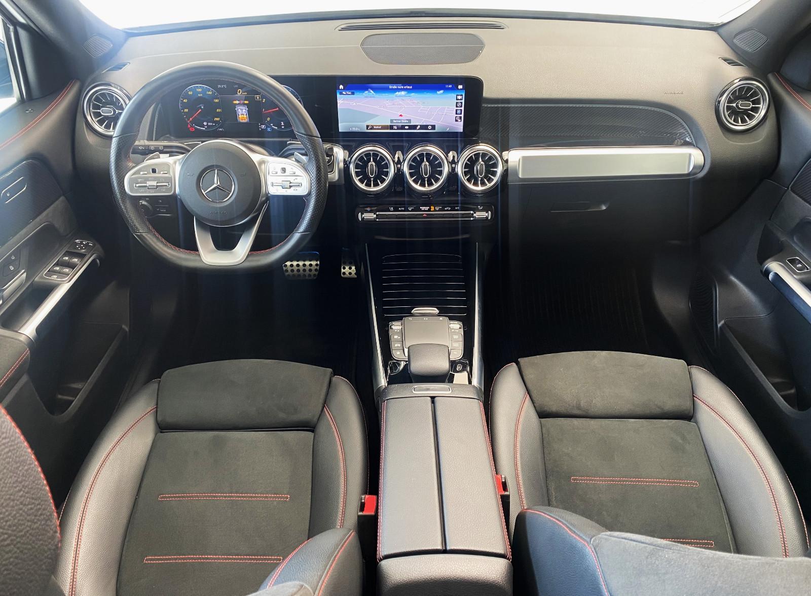 Mercedes-Benz GLB 200 4M 2.Hd AMG Line Pano LED Kam Nightpaket