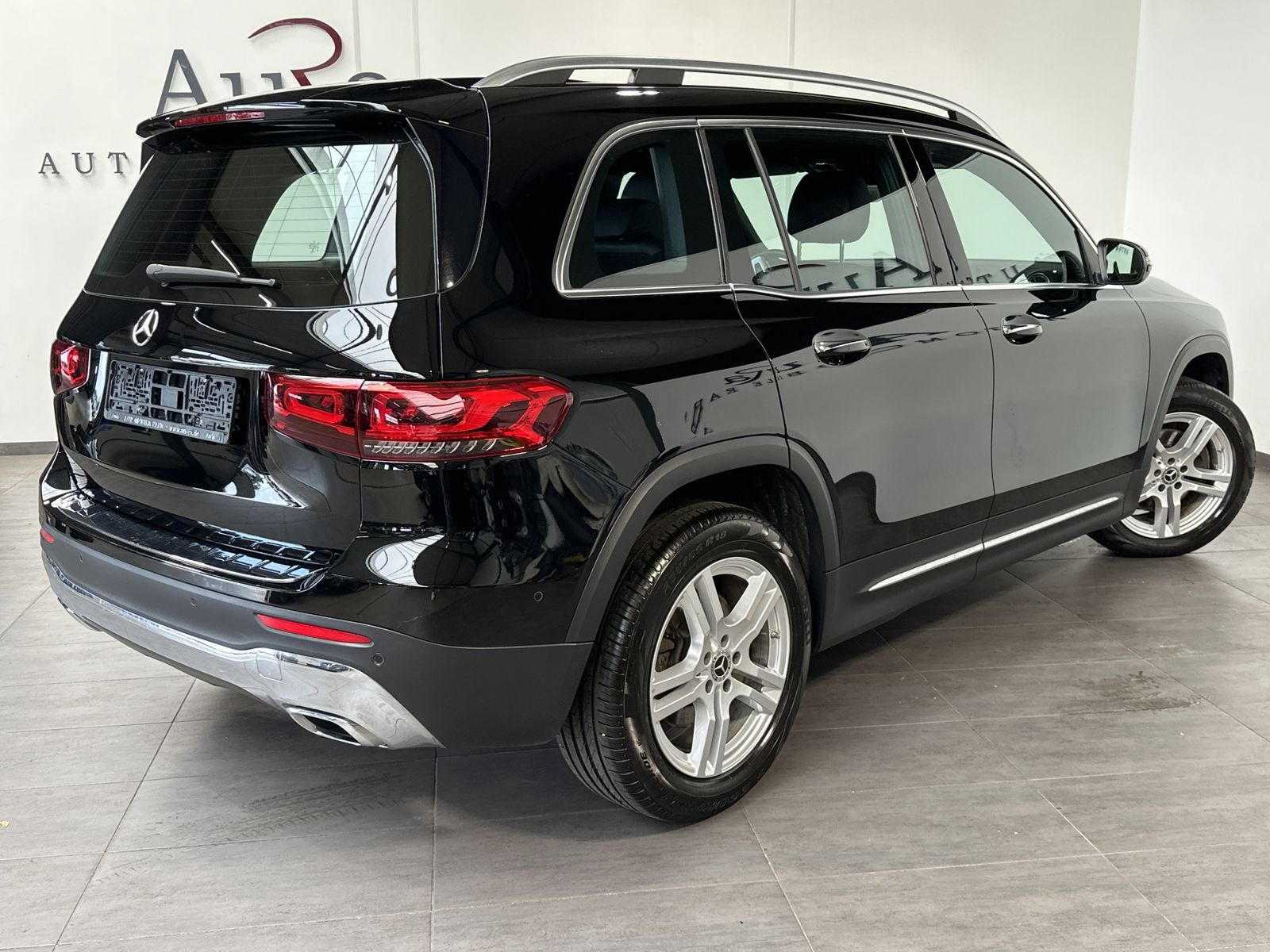 Fahrzeugabbildung Mercedes-Benz GLB 220d Progressive NAV+LED+AHK+DISTRONIC+KAM