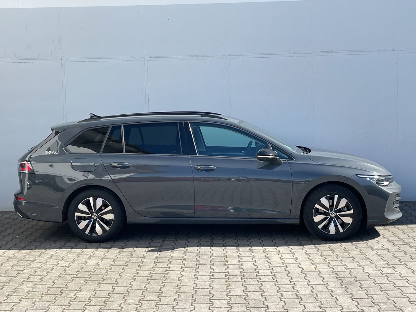 Golf Variant VIII 2.0TDI DSG Goal AHK/360°Kamera