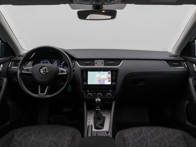 Foto Nummer 38: SKODA Octavia